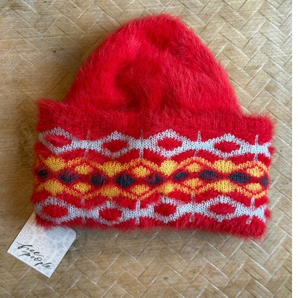 Free People Soft Red Beanie Cap NWT Nylon Acrylic Blend Angora Feel